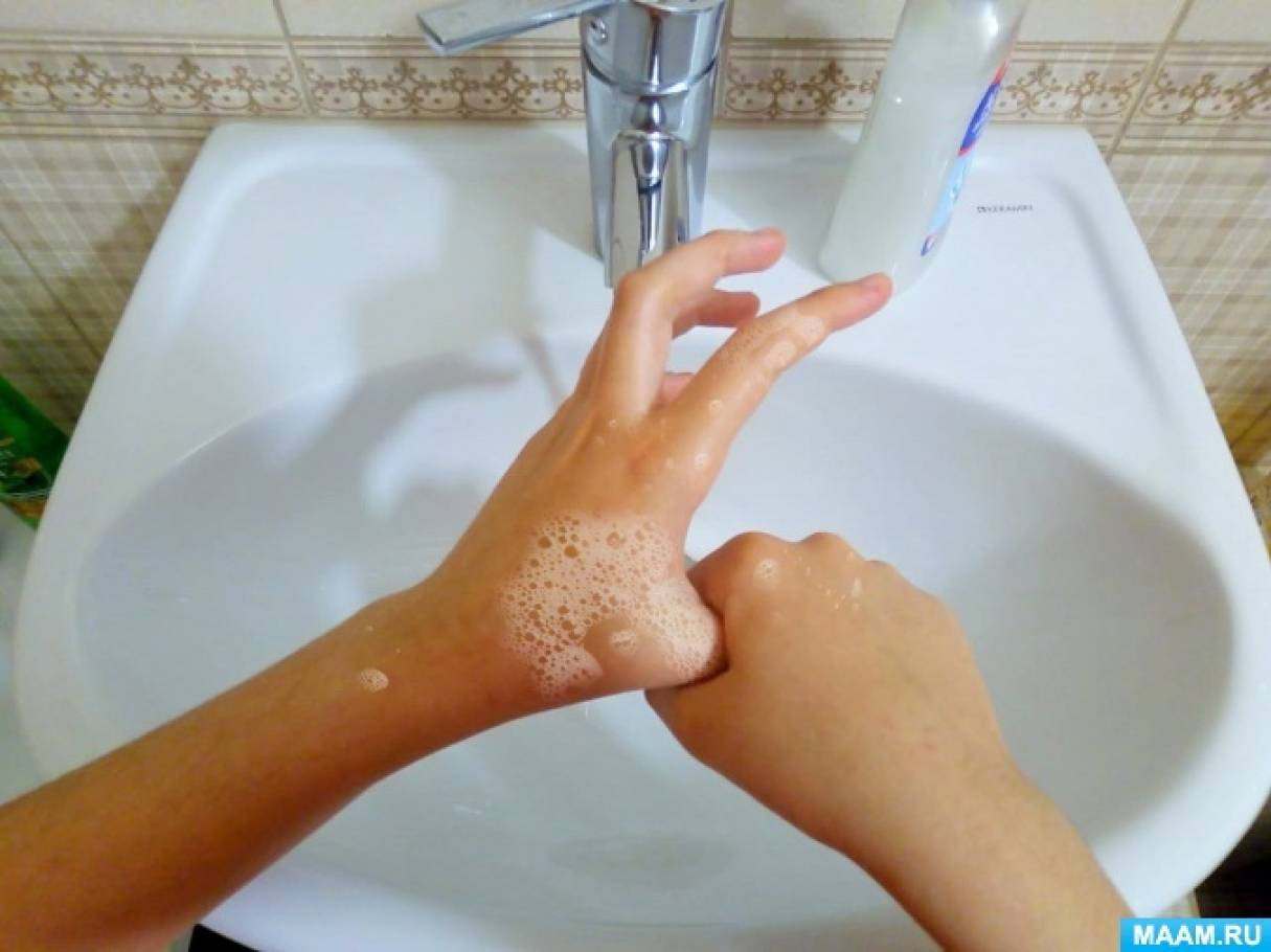 Детям о пользе мытья рук thumbnail