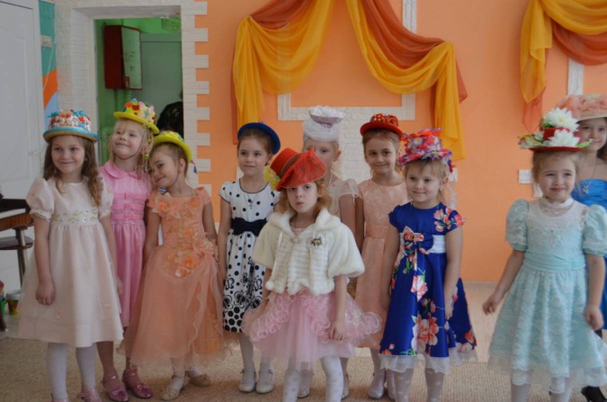 Утренник к 8 Марта в подготовительной группе (фотоотчёт) Фото Утренник к 8 Марта в подготовительной группе (фотоотчёт)