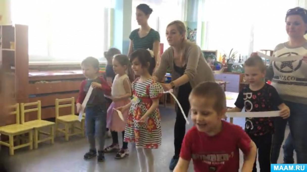 План-конспект открытого занятия по ПДД совместно с родителями «Путешествие в страну дорожных правил» Фото План-конспект открытого занятия по ПДД совместно с родителями «Путешествие в страну дорожных правил»
