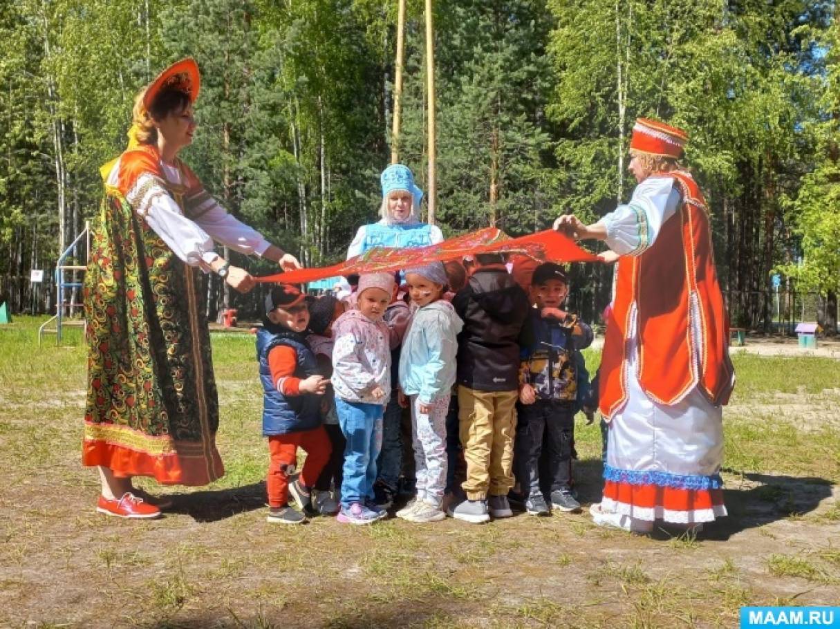 Сценарий досуга «Русские народные игры» для младших дошкольников