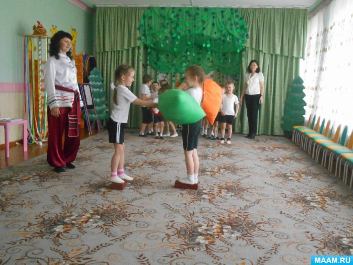 Смотреть фотографию №2 Фото №2 Нынче праздник важный день Встретить нам его не лень
