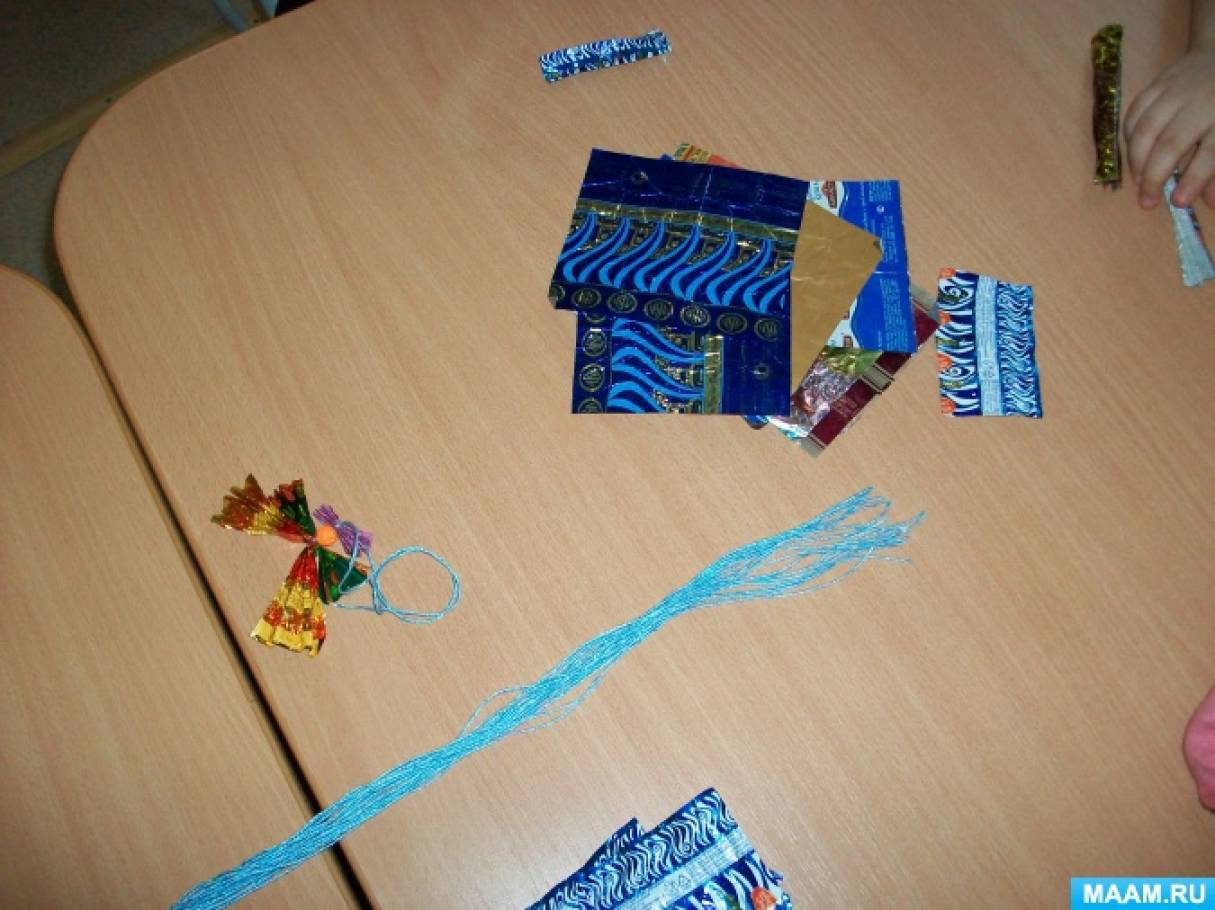 Бабочки из фантиков от конфет своими руками
