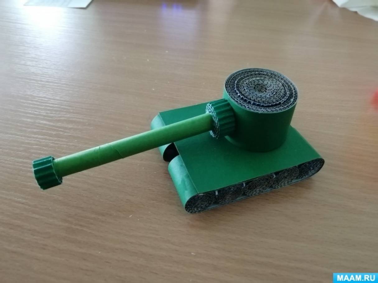 Поделка танк