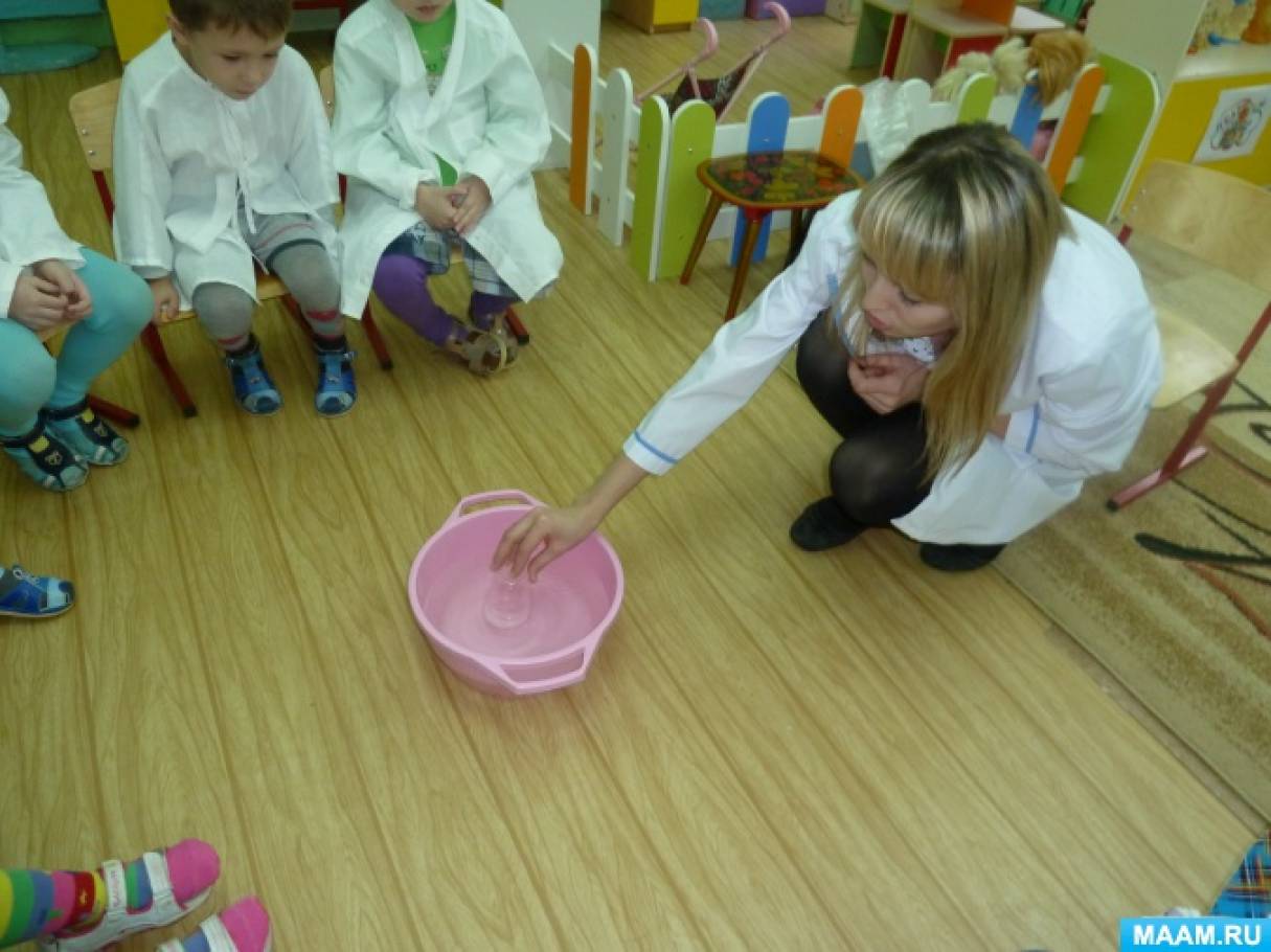 Открытые занятия подготовительной группы познавательное. Эксперименты в детском саду. Опыты для детей в детском саду в подготовительной. Дети на занятии по экспериментированию. Опыты с детьми в средней группе.