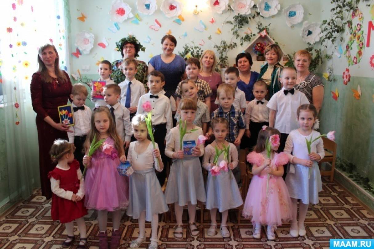 сценарий 8 марта средняя группа конфетное дерево