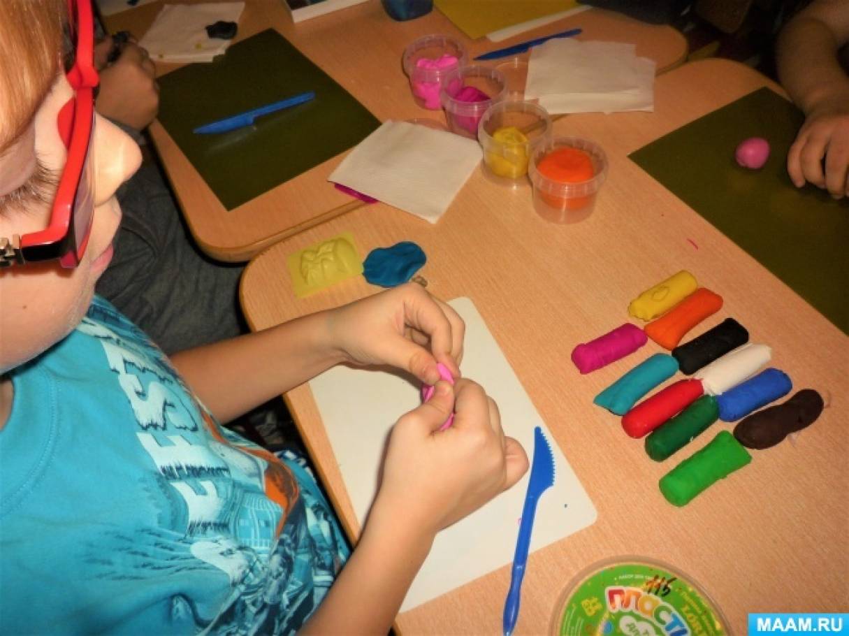 творческие игры в доу. художественное развитие дошкольников. бумагопластика как развитие творческих способностей. детское художественное творчество. творческие способности в старшей группе.