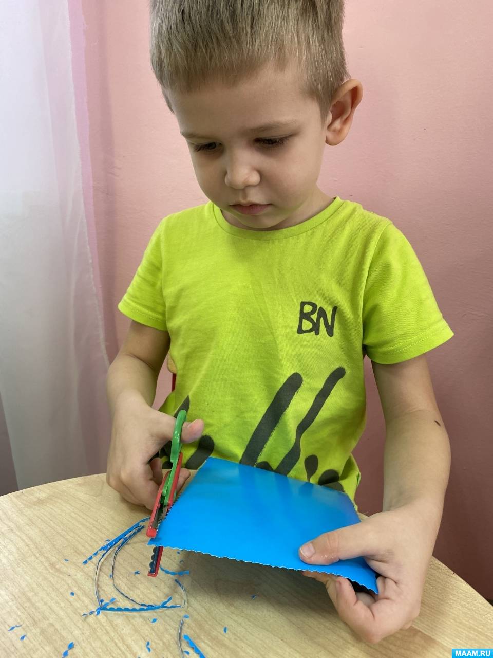 Мастер-класс по изготовлению объёмной поделки к 8 Марта из кассеты для ...