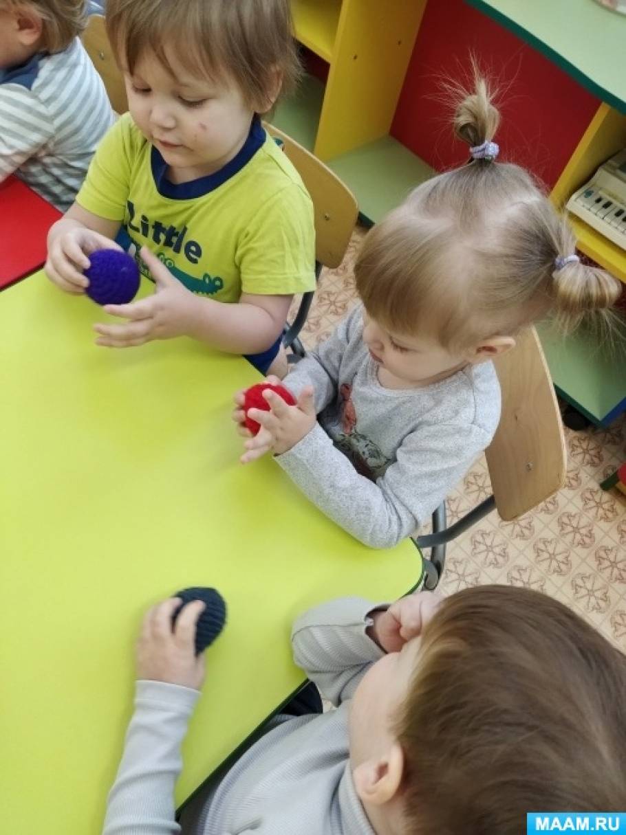 занятия с дефектологом для ребенка. логопед и ребенок. сенсорный опыт. сенсорный педагог. игры для детей.