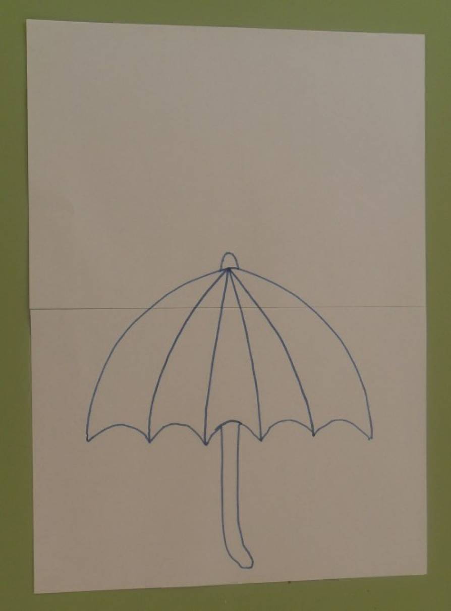Лепка зонтик средняя группа. Аппликация зонтик. Зонтик из цветной бумаги. Аппликация зонтик объемный. Аппликация зонтик в средней группе.
