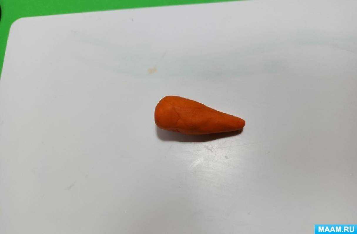 Лепка чиполлино в подготовительной группе. Морковь из пластилина. Лепка морковка. Лепка морковь стека. Лепка морковка для зайчика.