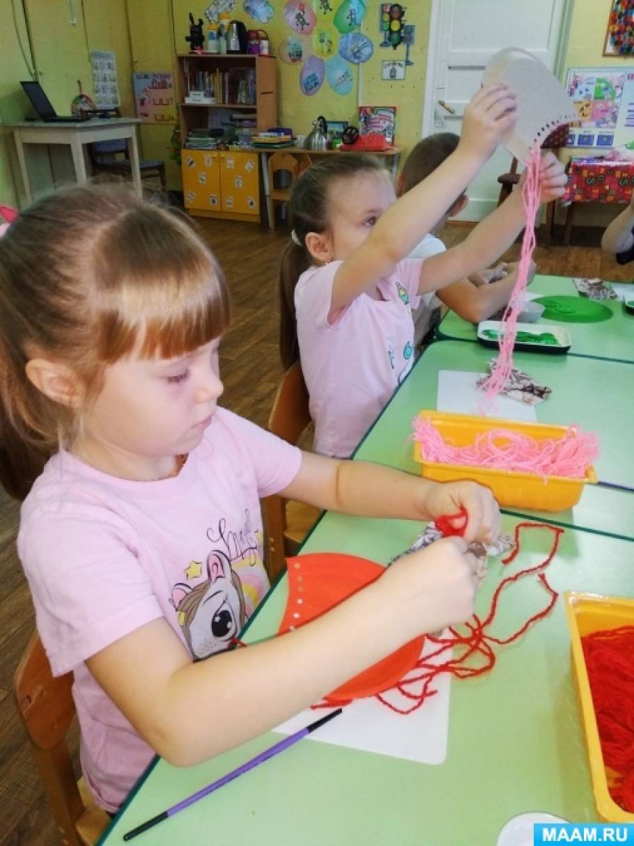 Смотреть фотографию №4 Фото №4 Тутаев Программное содержание Публикация Мастер класс по изготовлению поделки из бумажных тарелок Морские обитатели размещена в разделах Животные