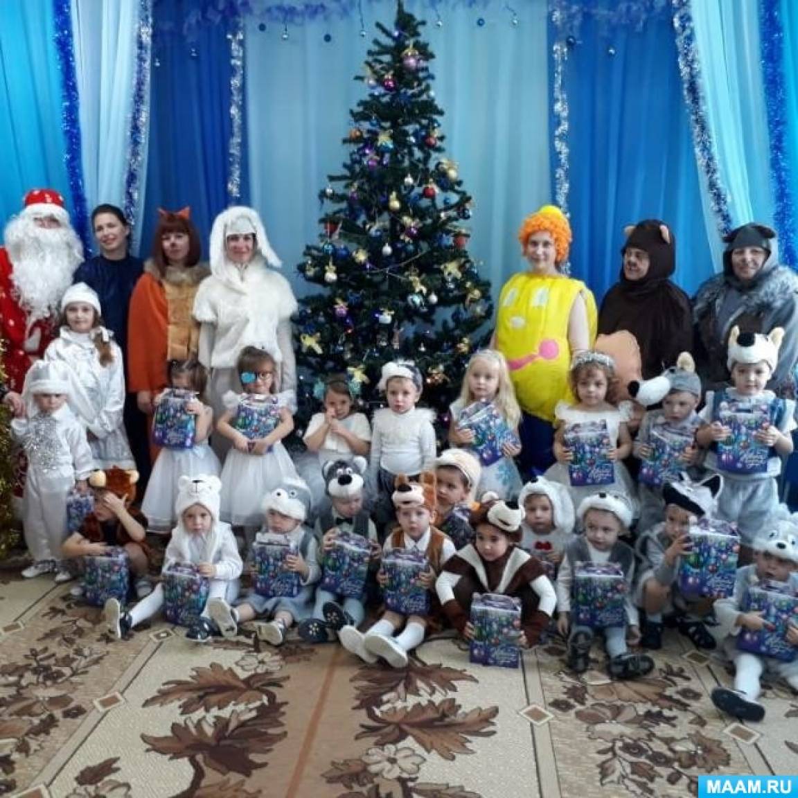 фотоотчет новогодних утренников в доу. фотоотчет новогодних утренников в доу. платье на новогодний утренник в детском саду воспитателю. фотоотчет новогодних утренников в доу.