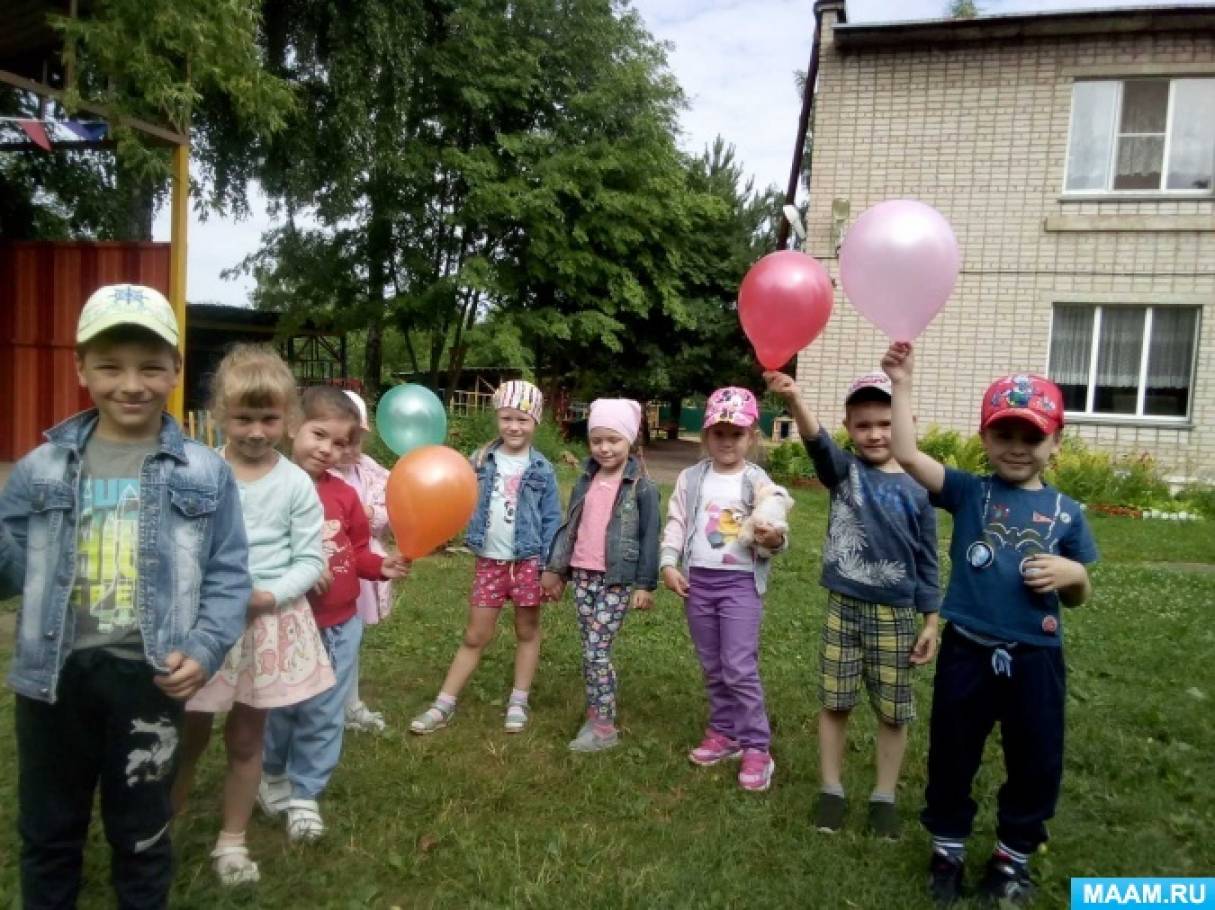 Фотоотчет «Праздник «День семьи, любви и верности» с детьми в средней группе»