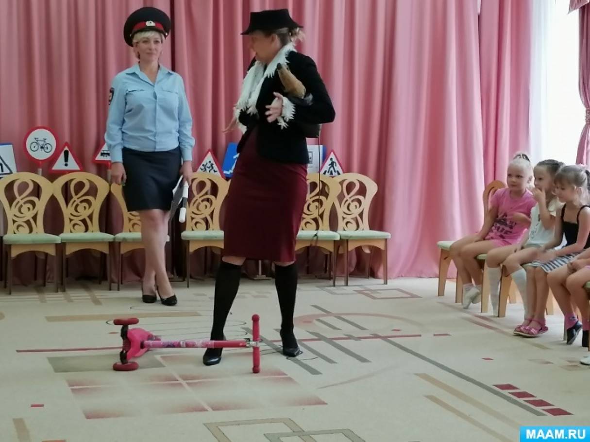 Смотреть фотографию №1 Фото №1 Инспектор ГБДД в гостях у ребят Развлечение для детей