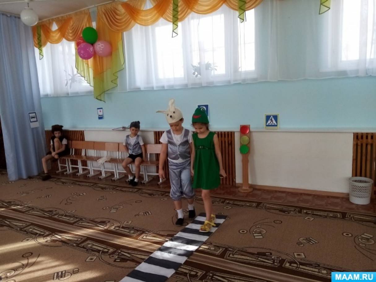 Смотреть фотографию №2 Фото №2 Правила дорожного движения ПДД по мотивам сказки Теремок в подготовительной к школе группе