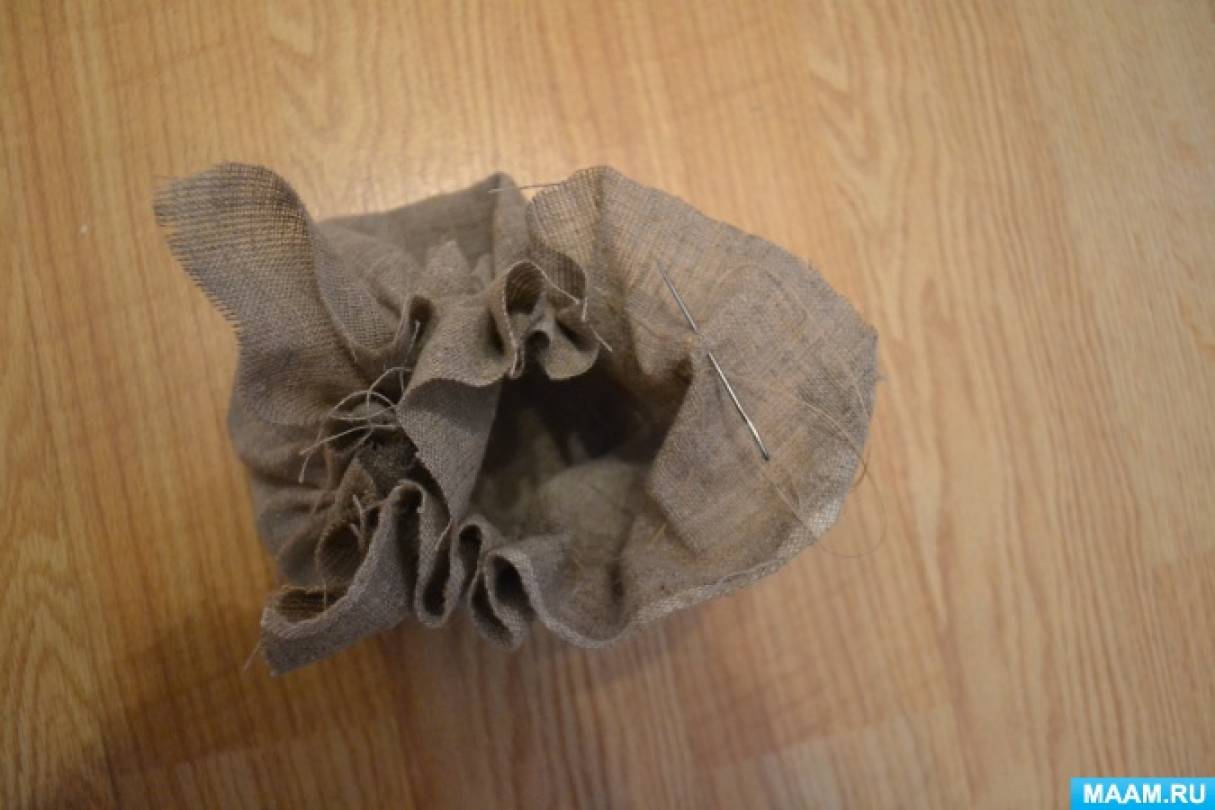 Мастер-класс для родителей с детьми по созданию куклы «Домовой» в рамках проекта «Русские народные традиции. Обереги». Воспитателям детских садов, школьным учителям и педагогам - Маам.ру