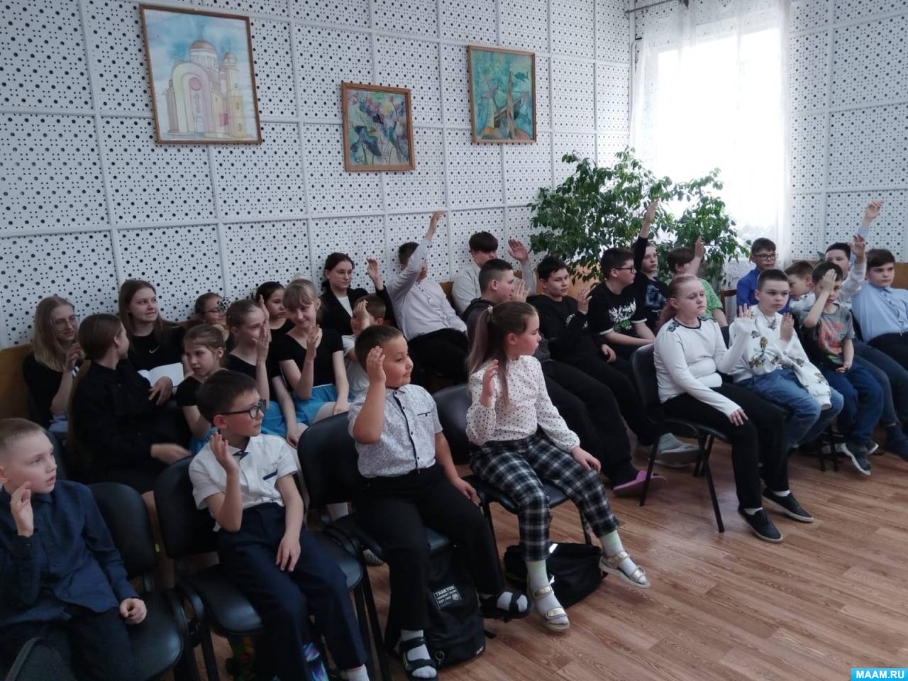 Игровая познавательная программа для учащихся ДШИ 6–10 лет «Музыка П. И. Чайковского для детей и о детях»