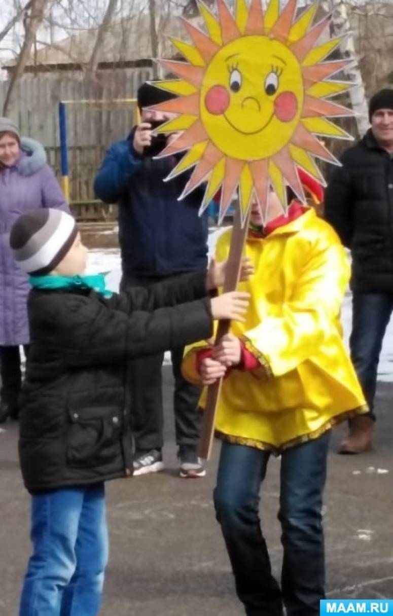 Масленица в детском саду на улице. Мастер класс на Масленицу на улице. Украшение на Масленицу в детском саду на улице. Игровая программа на Масленицу на улице. Сценарий к масленице на улице