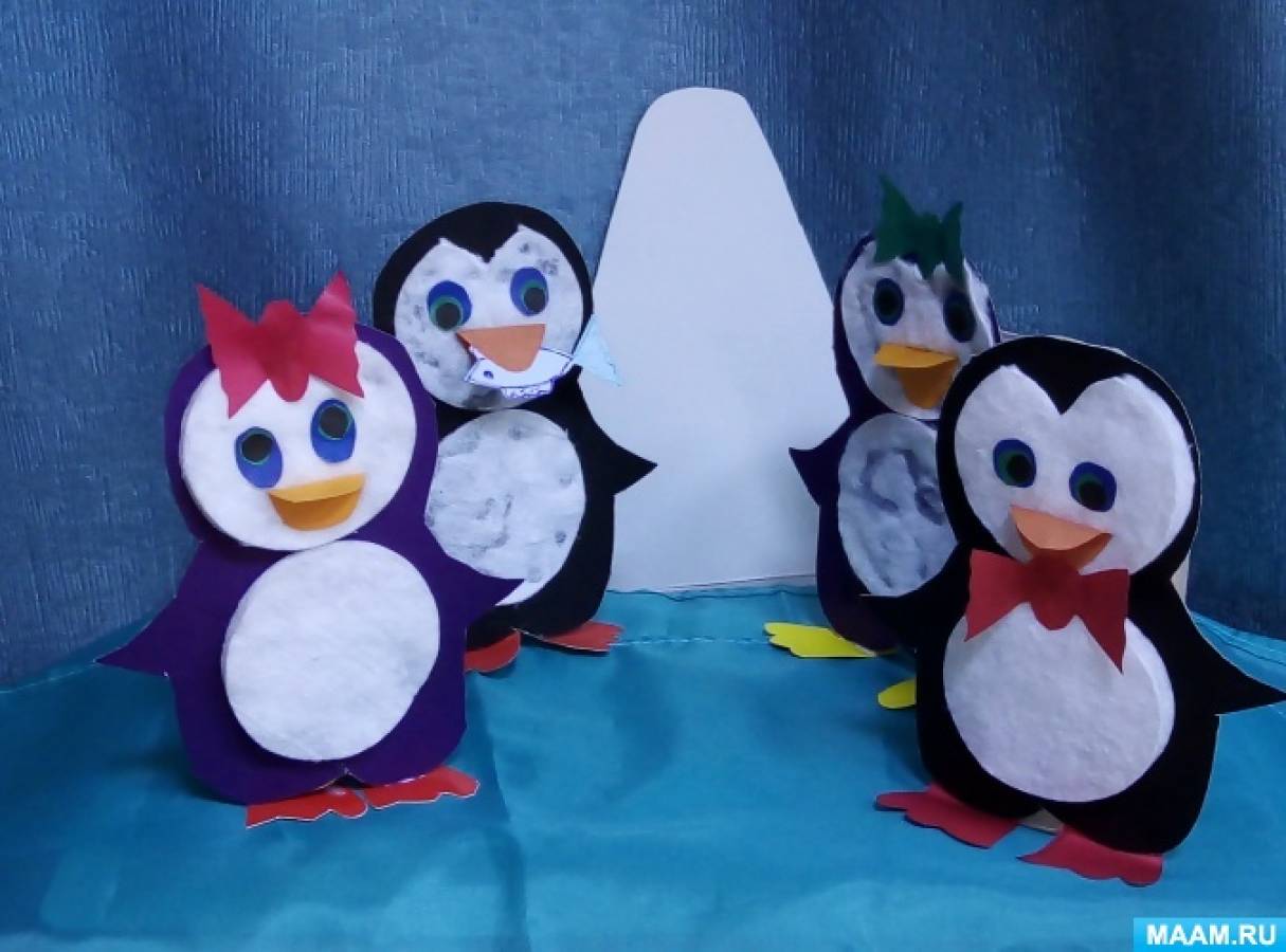 Детский мастер-класс по конструированию из цветной бумаги и ватных дисков «Пингвины на льдине»