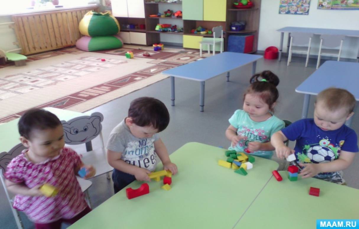 Самообразование сенсорное развитие детей. Сенсорные развивающие игры для детей младшего дошкольного возраста. Консультация сенсорное развитие детей раннего возраста. Сенсорное развитие детей раннего возраста. Самообразование сенсорное развитие детей.