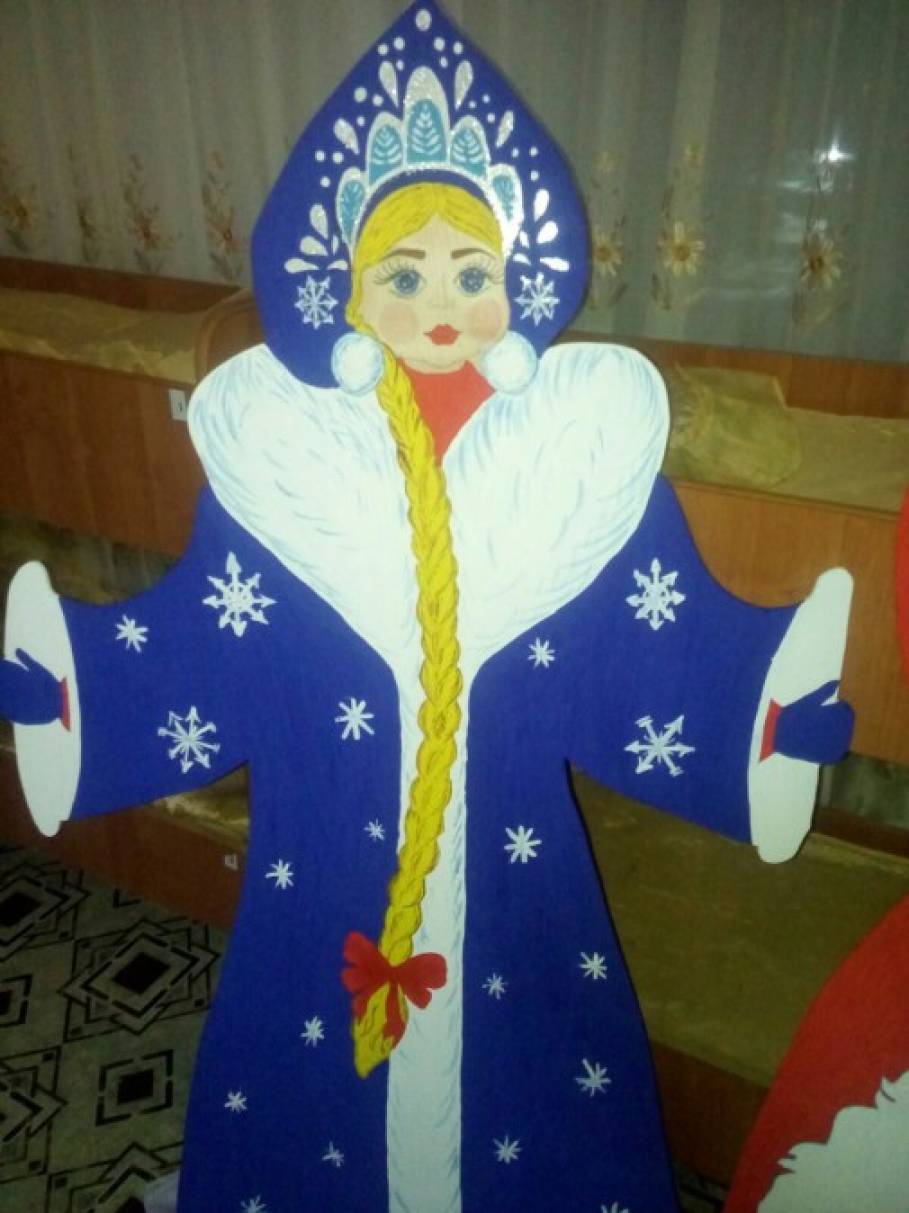 снегурочка из куклы своими. снегурочка из пенопласта своими. костюм снегурочки для куклы. снегурочка из куклы барби. куклы шкатулки снегурочки.