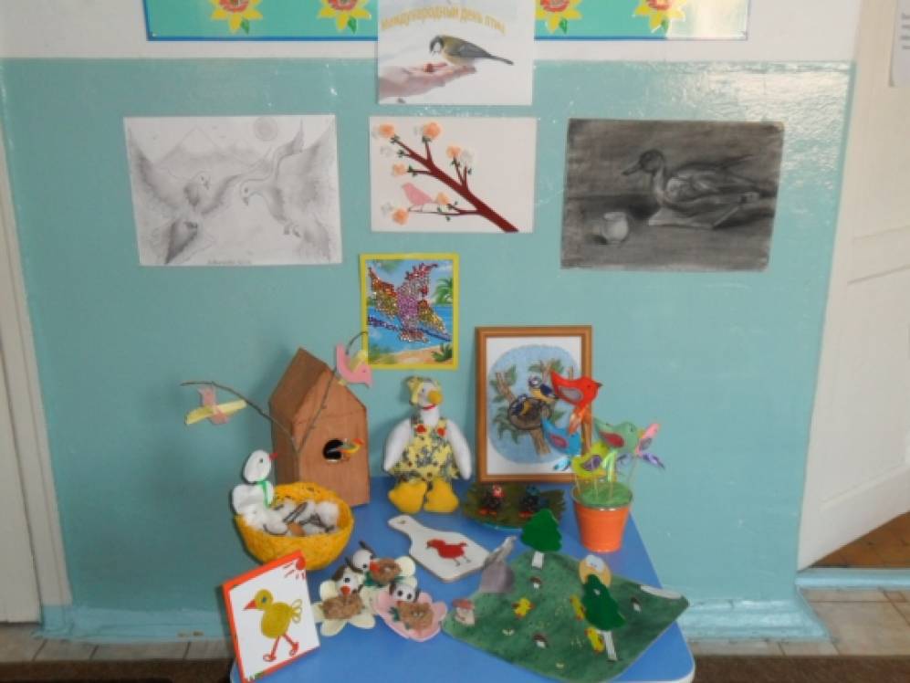 птицы 1 младшая группа. рисование перелетные птицы 2 младшая группа. проект в первой младшей группе зимующие птицы. лепка зернышки для птичек. аппликация птицы в средней группе детского сада.