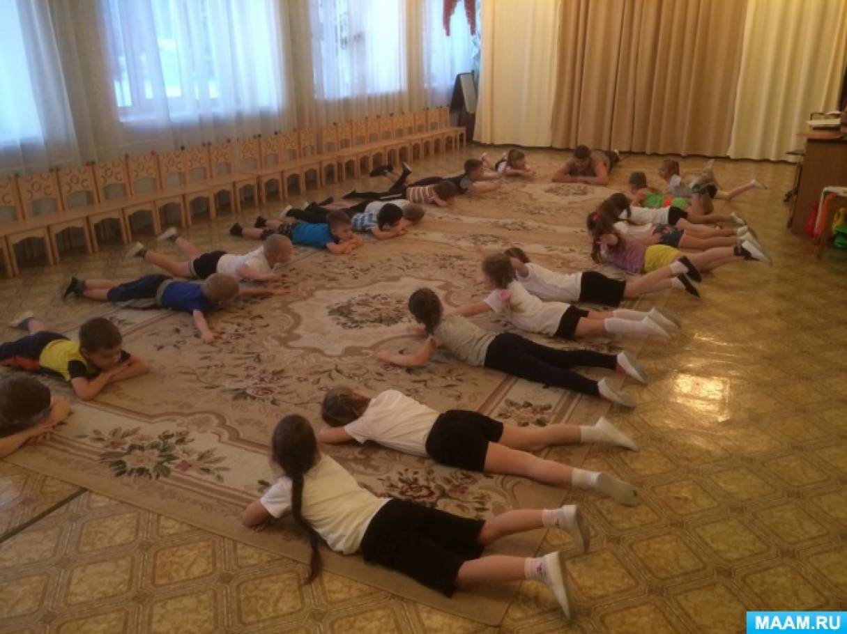 Фотоотчет о физкультурном занятии «Путешествие в зимний лес» в старшей группе Фото Фотоотчет о физкультурном занятии «Путешествие в зимний лес» в старшей группе