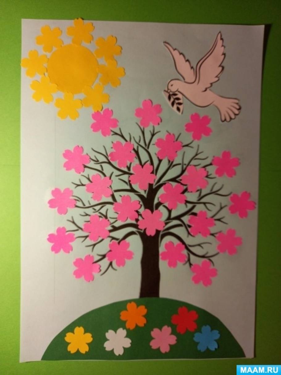 Мастер-класс по изготовлению композиции из цветной бумаги «Цветущее дерево» ко Дню цветущих деревьев на МAAM
