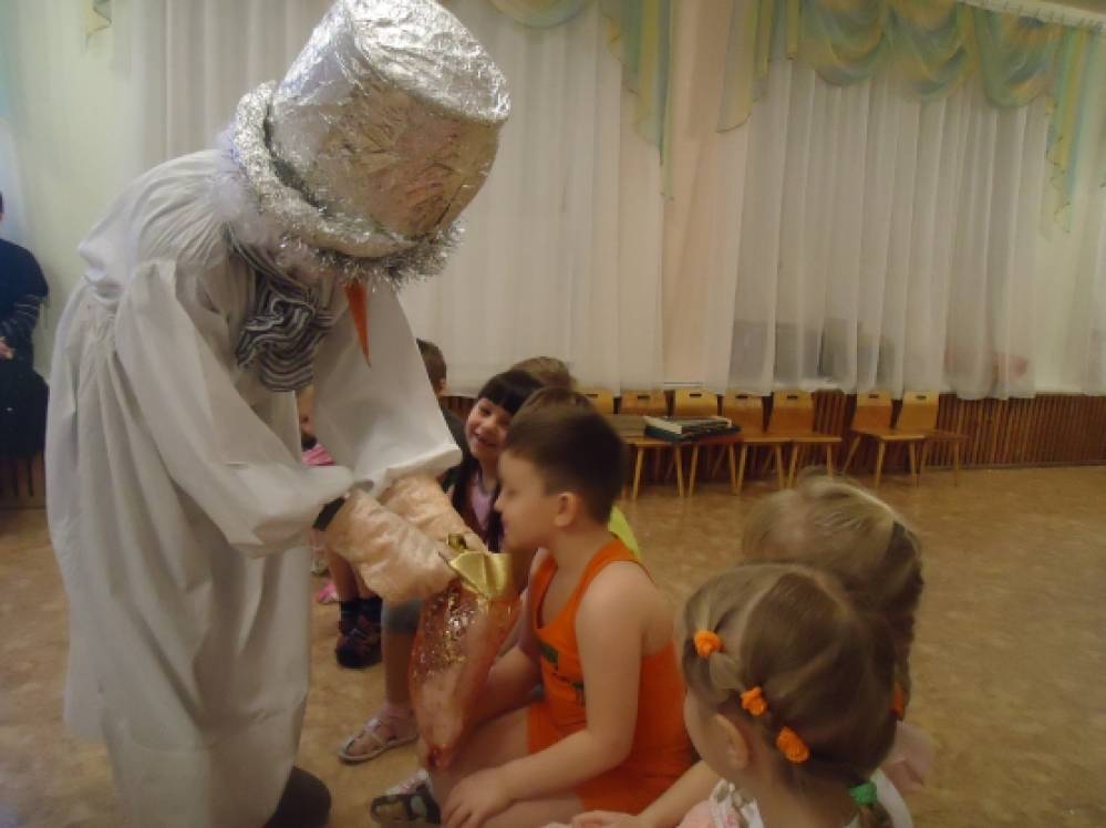 Смотреть фотографию №10 Фото №10 Тёмный лес что шапкой принакрылся чудной И заснул под нею крепко непробудно