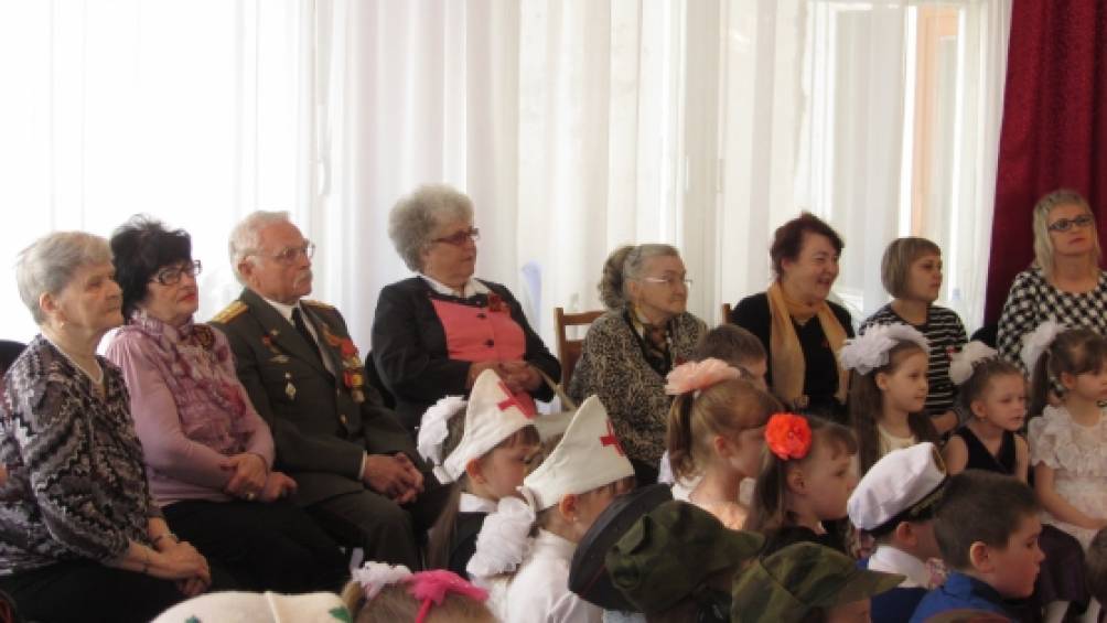 Праздник, посвященный 70-летию Победы в Великой Отечественной войне Фото Праздник, посвященный 70-летию Победы в Великой Отечественной войне