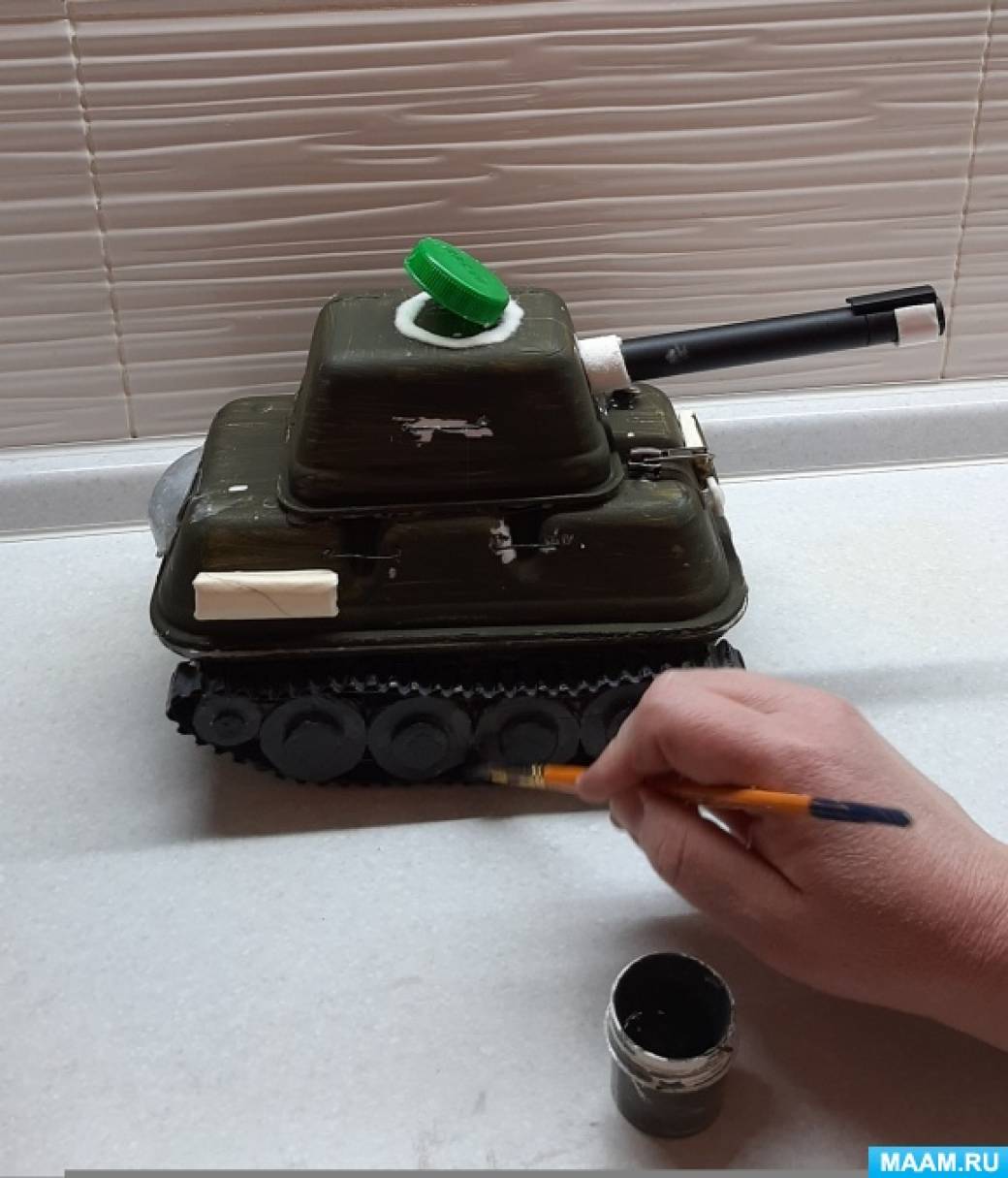 Поделка танк
