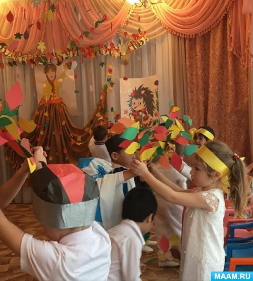 Фотоотчет выставки поделок из природного материала, овощей и фруктов «Золотая осень»
