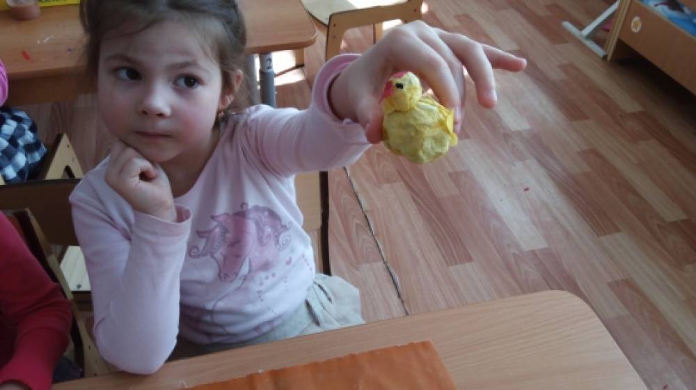 Смотреть фотографию №6 Фото №6 Также формируем шарик из листа меньшего размера для головы