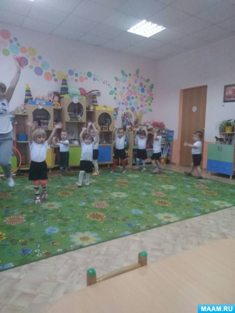 Занятие цирк в младшей группе