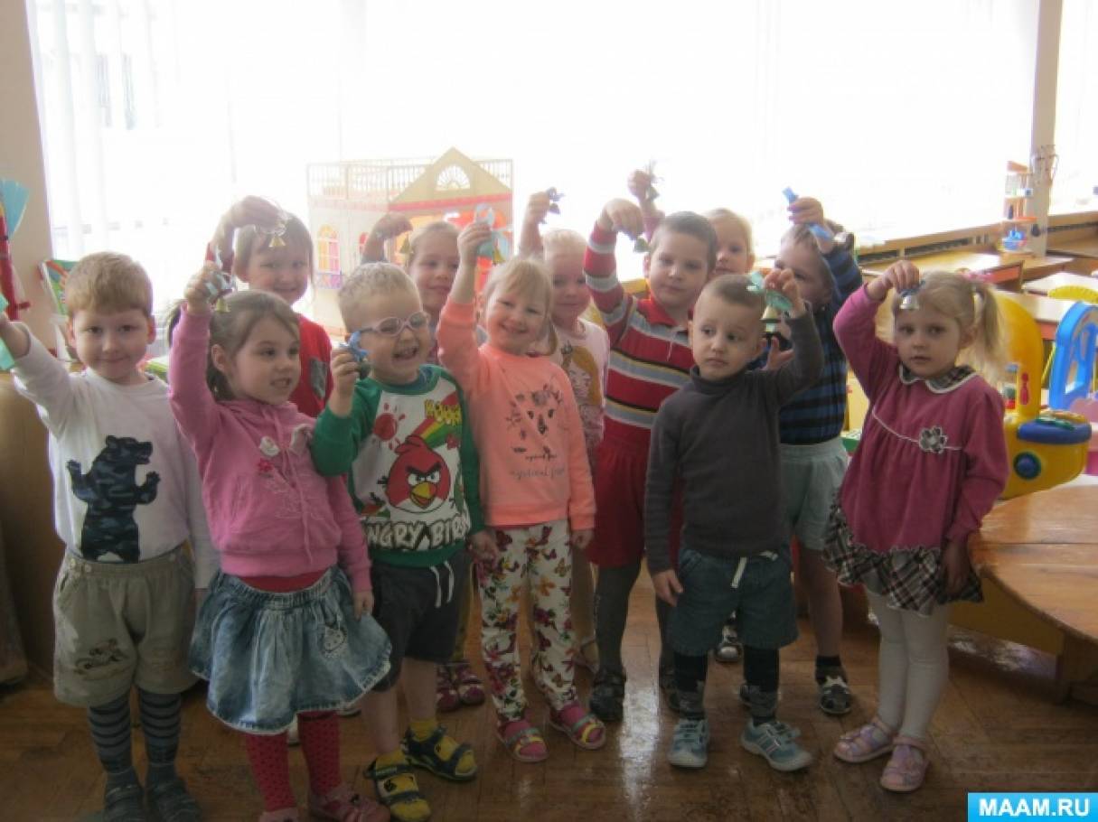 Смотреть фотографию №4 Фото №4 Тематический день начался с традиционного утреннего ритуала игры приветствия