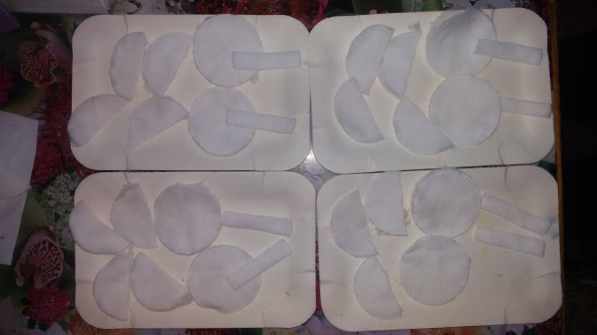 Ватные диски с парафином. Для ватных дисков. Розжиг из ватного диска. Аист из ватных дисков. Аист из ватных дисков на палочке.