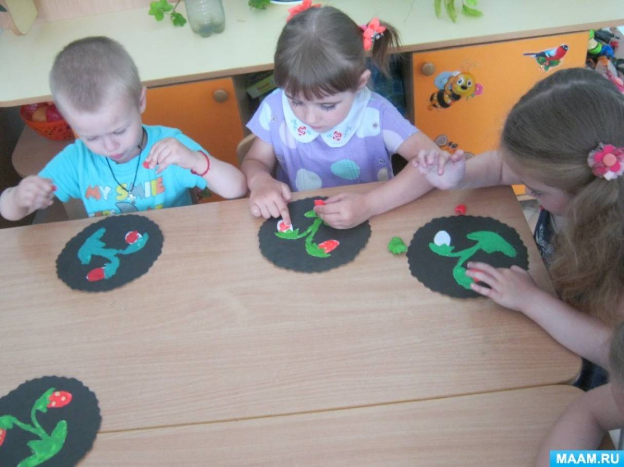 Уроки по лепке клубники. detsad 959313 1529830592. Уроки по лепке клубники фото. Уроки по лепке клубники-detsad 959313 1529830592. картинка Уроки по лепке клубники. картинка detsad 959313 1529830592. Ольга Волченкова Занятие по пластилинографии в младшей группе «Ягода клубничка»