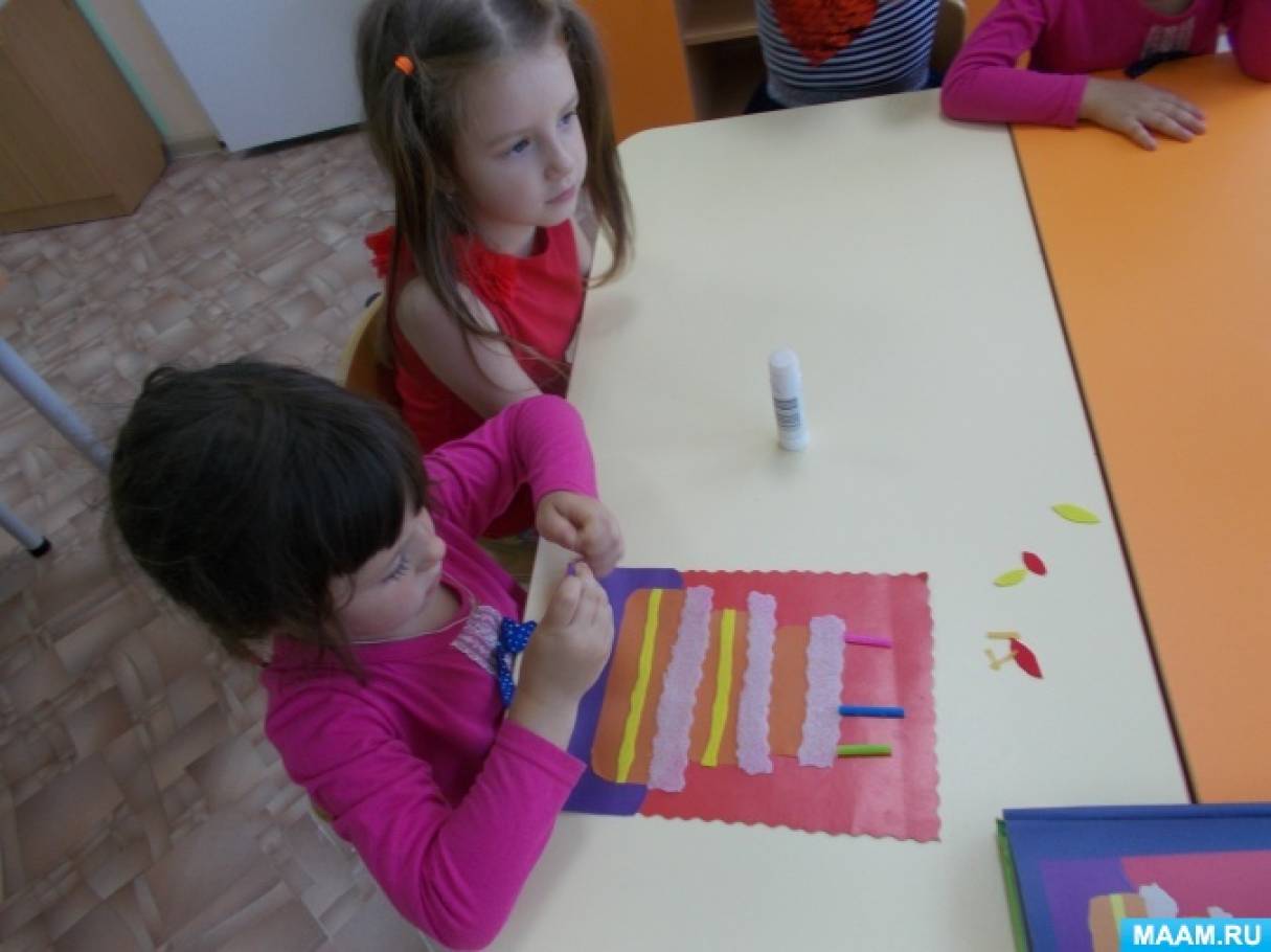 международный день торта отчет. detsad 959313 1563561130. международный день торта отчет фото. международный день торта отчет-detsad 959313 1563561130. картинка международный день торта отчет. картинка detsad 959313 1563561130. Ребята вместе с родителями мастерили торты из подручного материала. Каких тортов здесь только не было: из бумаги,