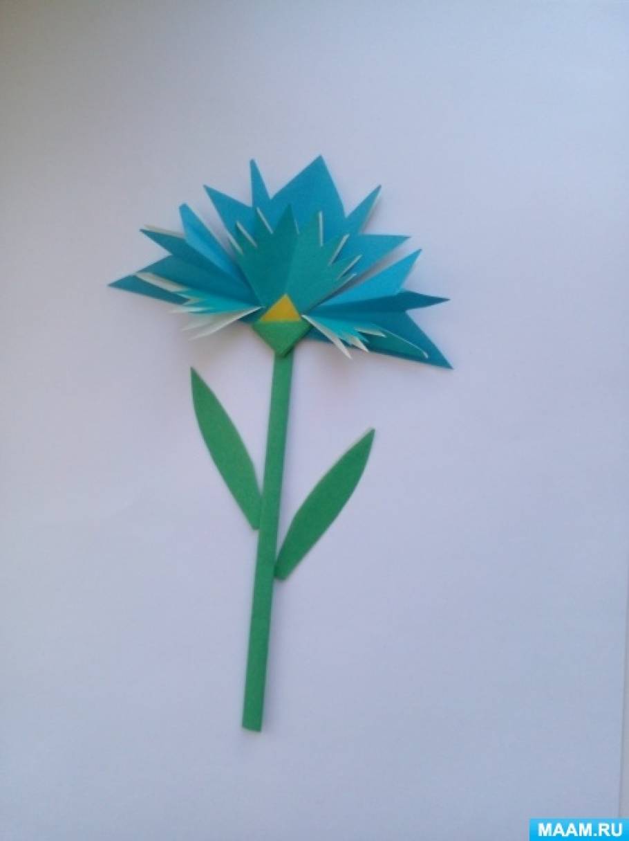 «Голубой василек». Мастер-класс в технике «оригами»