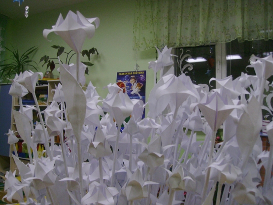 Экоклумба Снежной королевы. Работа для конкурса оригами