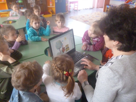 ИКТ в непосредственно образовательной деятельности в ДОУ Фото ИКТ в непосредственно образовательной деятельности в ДОУ