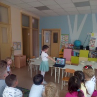 Этот процесс является устоявшимся годами в России и за границей он считается оптимальным вариантом становления личности любого человека