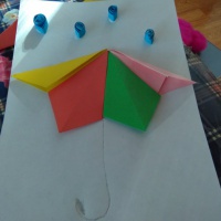 Детский мастер-класс по аппликации в смешанной технике оригами и квиллинга «Зонт»