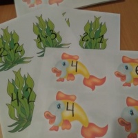 Дидактическая игра «Помоги рыбке найти свои водоросли. Сложение и вычитание в пределах 10» для старшего дошкольного возраста
