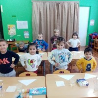 представление о величине предметов. методика проведения утренней гимнастики в доу. методика средней группы. возраст средней группы детей в саду. методика средней группы.