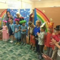 Конспект совместной интегрированной деятельности с детьми и родителями «В кукольном театре»