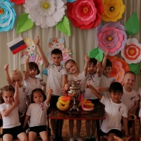 Фотоотчет о спортивном празднике «Символы России» для разновозрастной группы