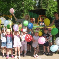 Конспект игровой программы праздника с воздушными шарами «Радуга в руках» для дошкольников