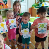 Конспект занятия для детей 2–3 лет «Весенний ручеек для кораблика»