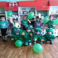Фотоотчет о развлечении «День зеленого цвета» в группе общеразвивающей направленности детей 3–4 лет